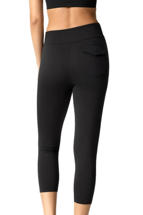Black High-Waist Capri Yoga Leggings with Back Pocket
